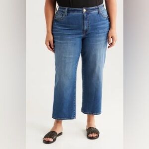 Celebrity Pink Women's Blue Crop Jeans